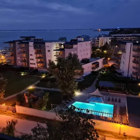 Cadetlux Appartamento Siófok