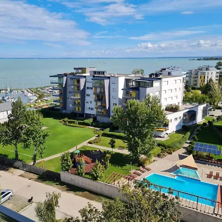 Cadetlux Siófok